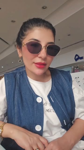 عینک آفتابی لوئوه فریم فلزی طلایی